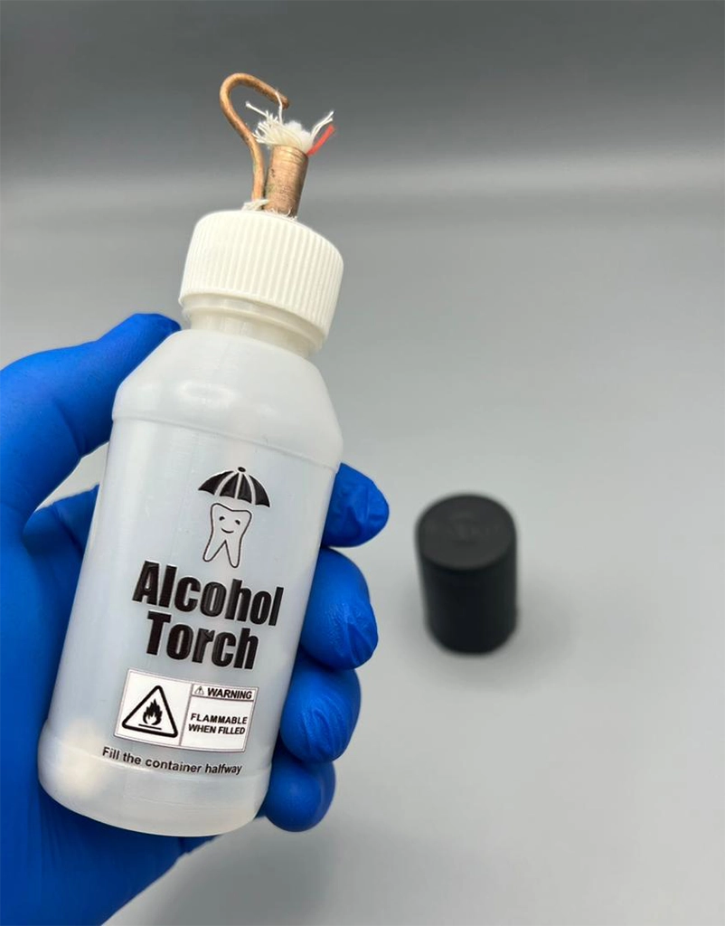 تصویر تورچ الکلی پلاستیکی 