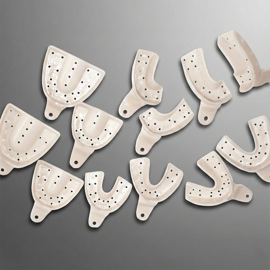 تری با دندان کرم رنگ آسورت